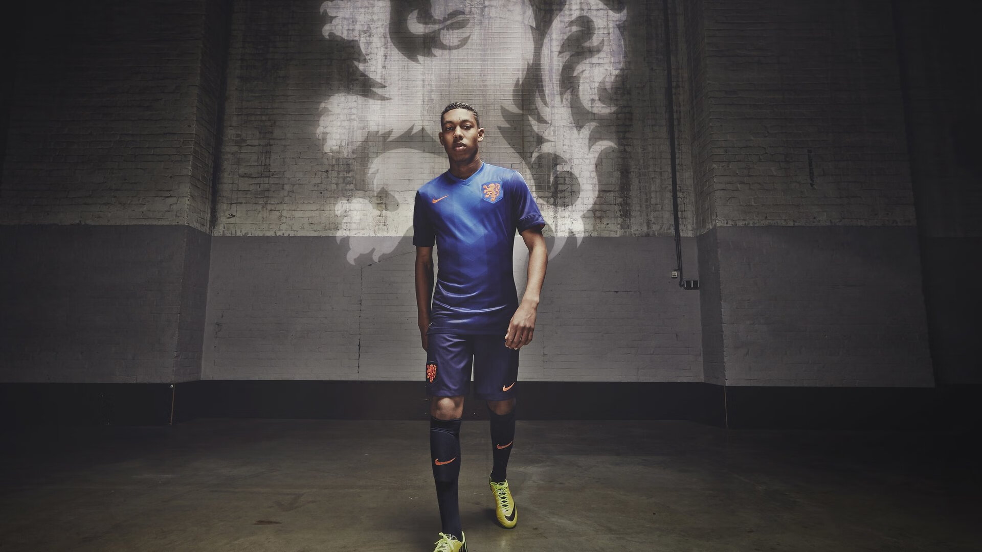 欧冠半决赛首回合：皇马1比1曼城 双方控球数据几乎五五开